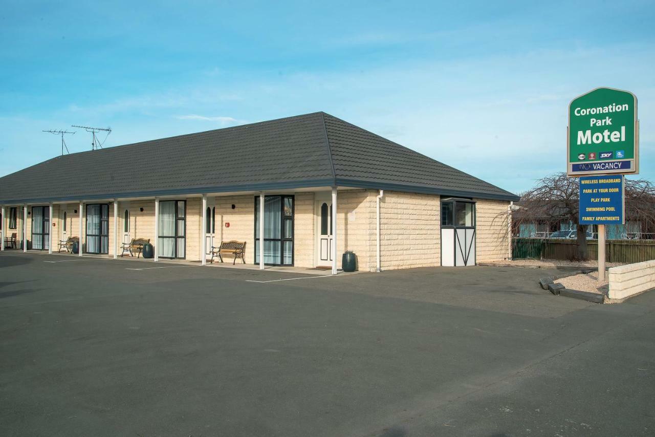 Coronation Park Motels Ashburton Buitenkant foto